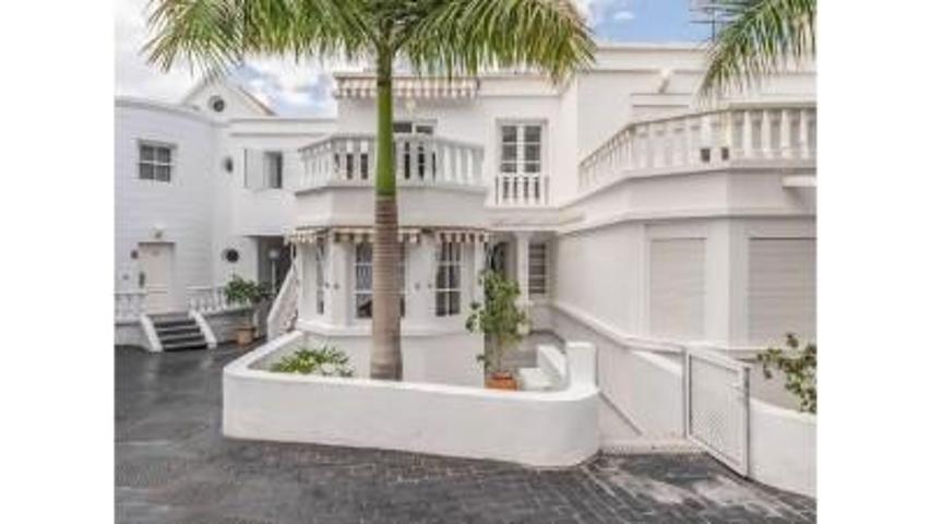 Adosada en venta en Adeje, Fañabe photo 0