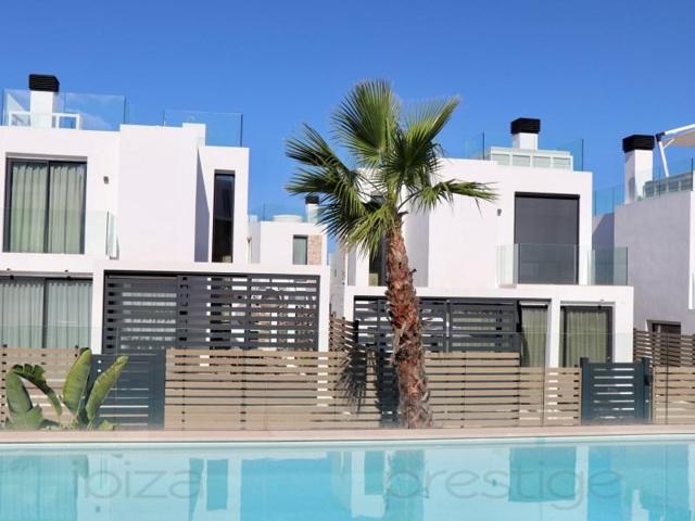 Casa en venta en Sant Josep de sa Talaia, Cala Tarida photo 0