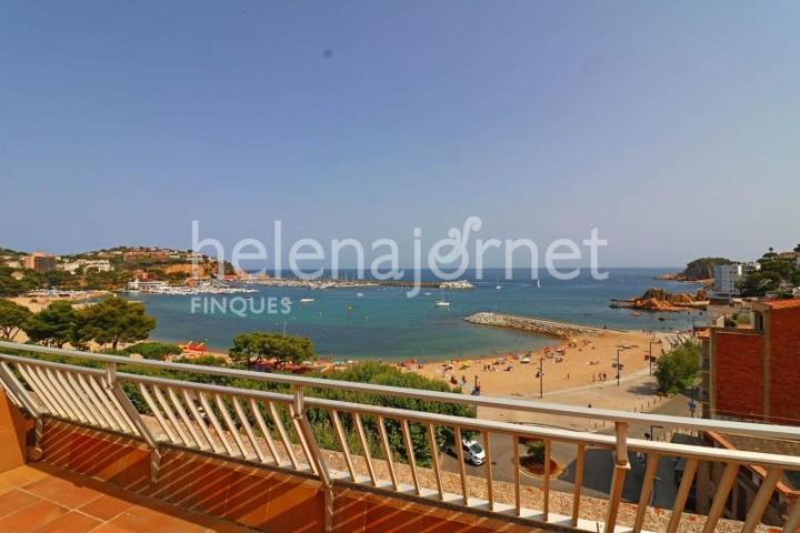 Aticos en venta en Sant Feliu de Guíxols, Centro photo 0