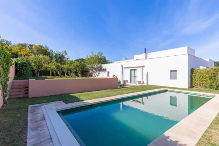 Chalet en venta en Sotogrande, Sotogrande Alto - Las Cimas photo 0