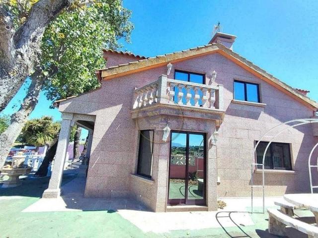 Chalet en venta en Vigo, San Miguel de Oia photo 0