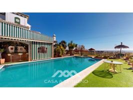 Chalet en venta en Torrox photo 0