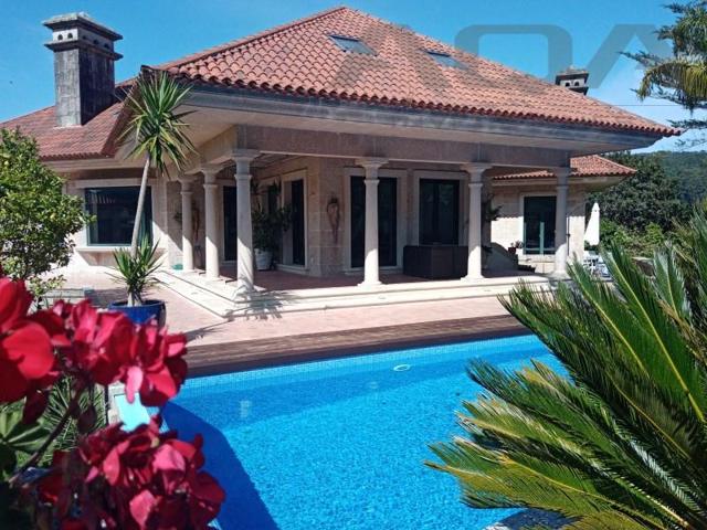 Casa en venta en Baiona, Granxa photo 0