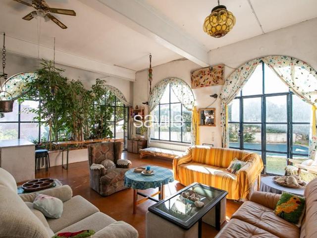 Casa en venta en Esplugues de Llobregat photo 0