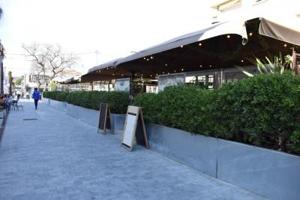 Local comercial en venta en Castelldefels, Castelldefels photo 0