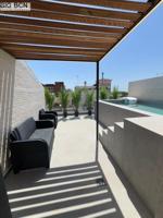 Adosada en venta en Esplugues de Llobregat, Finestrelles photo 0