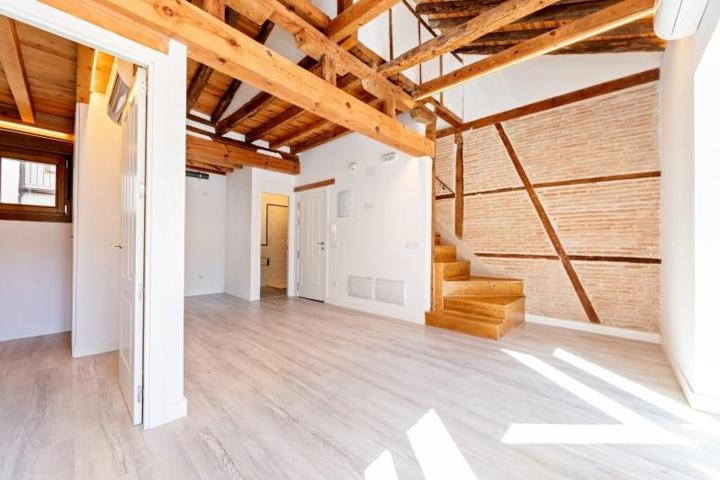 Edificio en venta en Toledo, Casco Histórico photo 0