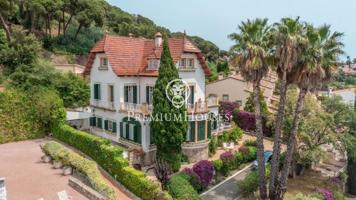 Casa en venta en Sant Andreu de Llavaneres, Closens photo 0