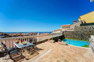 Casa en venta en Mogán photo 0