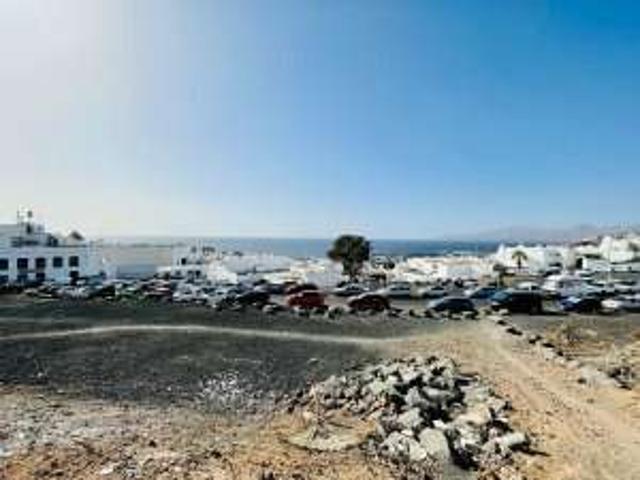 Terreno en venta en Puerto del Carmen, Puerto del Carmen photo 0