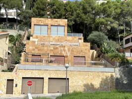 Chalet en venta en Tarragona photo 0