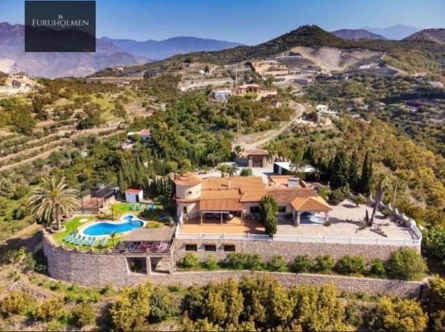 Chalet en venta en Motril, Minasierra photo 0