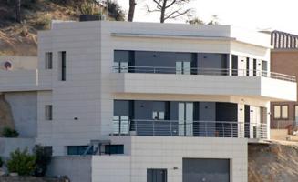 Chalet en venta en Lloret de Mar, Roca grossa photo 0