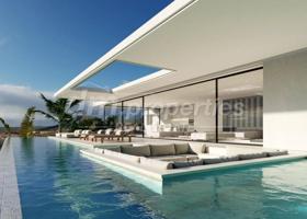 Terreno en venta en Guía de Isora, Abama photo 0