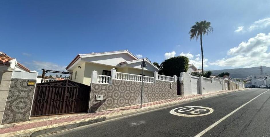 Chalet en venta en Adeje, Callao Salvaje photo 0