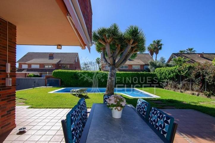 Casa en venta en Sant Vicenç de Montalt, Platja de Sant Vicenç photo 0