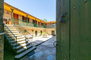 Casa con terreno en venta en Soutomaior photo 0