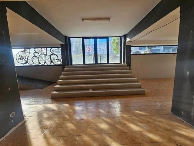 Local comercial en venta en Santiago de Compostela, Ensanche photo 0