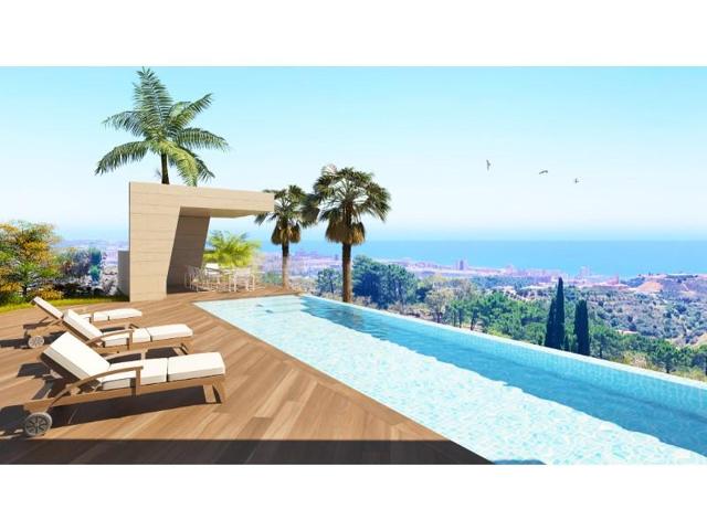 Chalet en venta en Mijas photo 0