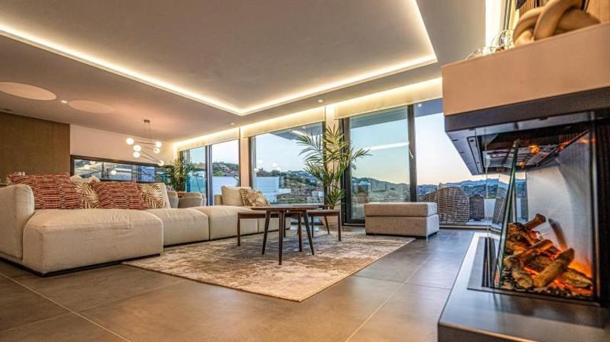 Chalet en venta en Mijas, La Cala Hills photo 0