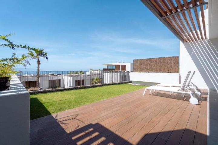 Duplex en venta en Guía de Isora, Abama photo 0