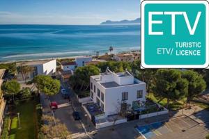 Adosada en venta en Muro, Playa de Muro photo 0