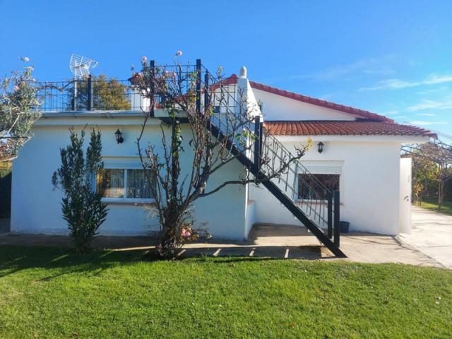 Chalet en venta en Fuente el Saz de Jarama photo 0