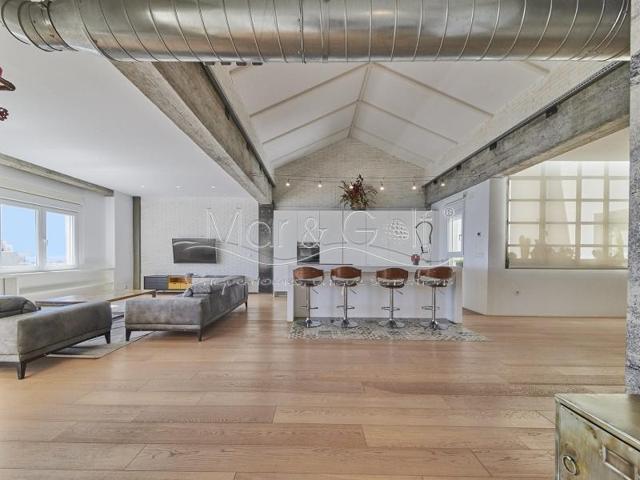 Aticos en venta en Alicante, Casco Antiguo - Sta. Cruz - Ayuntamiento photo 0