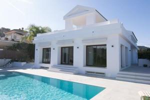 Chalet en venta en Denia, Casco urbano photo 0