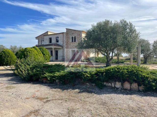 Casa con terreno en venta en Ses Salines, Ses salines photo 0