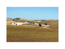 Casa con terreno en venta en Villamartín photo 0