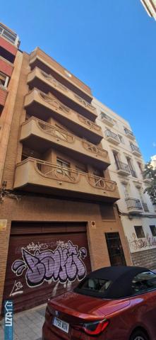 Edificio en venta en Alicante, Rambla photo 0