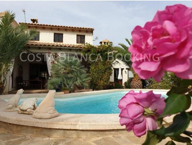 Chalet en venta en Relleu, Relleu photo 0