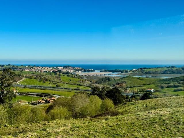 Chalet en venta en San Vicente de la Barquera, La acebosa photo 0