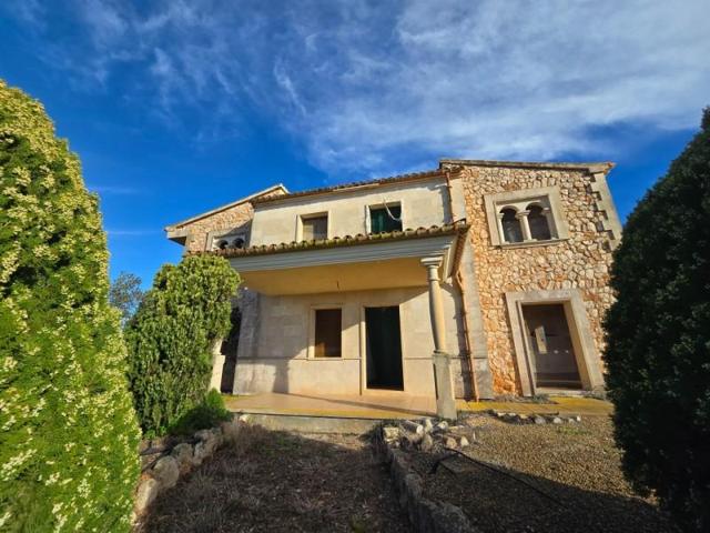 Chalet en venta en Campos, Área de Ses Salines photo 0