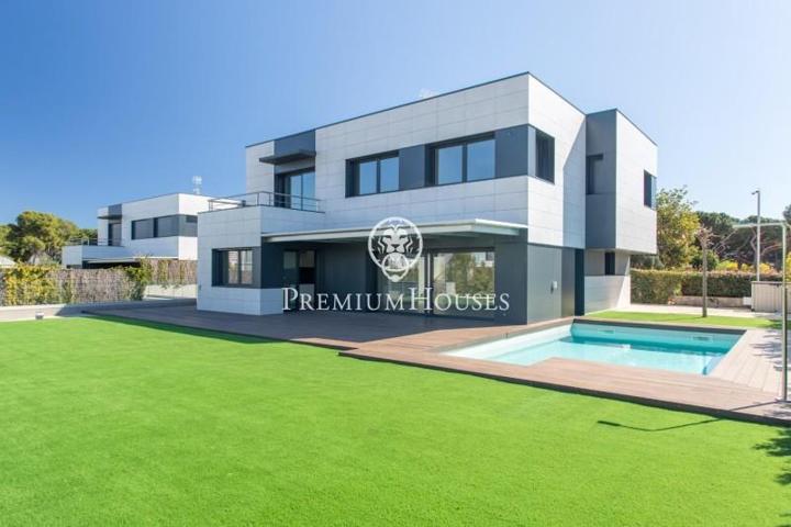 Casa en venta en Sant Andreu de Llavaneres, Can Sans photo 0