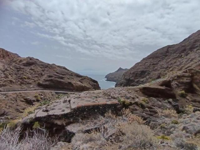 Terreno en venta en Hermigua photo 0