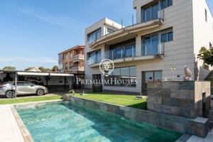 Casa en venta en Tarragona, Sant Pere i Sant Pau photo 0