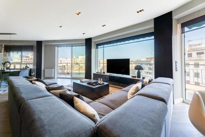 Piso en venta en Valencia, Centro - Sant Francesc photo 0