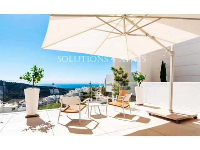 Apartamento en venta en Ojén photo 0