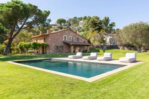 Casa en venta en Castellar del Vallès, Sant feliu del racó photo 0