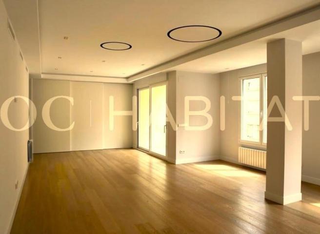 Piso en venta en Valencia, Sant Francesc photo 0