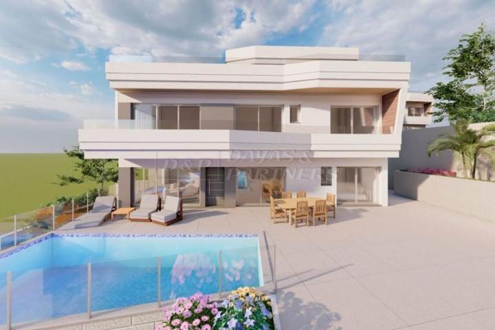 Chalet en venta en Orihuela Costa, Campoamor photo 0