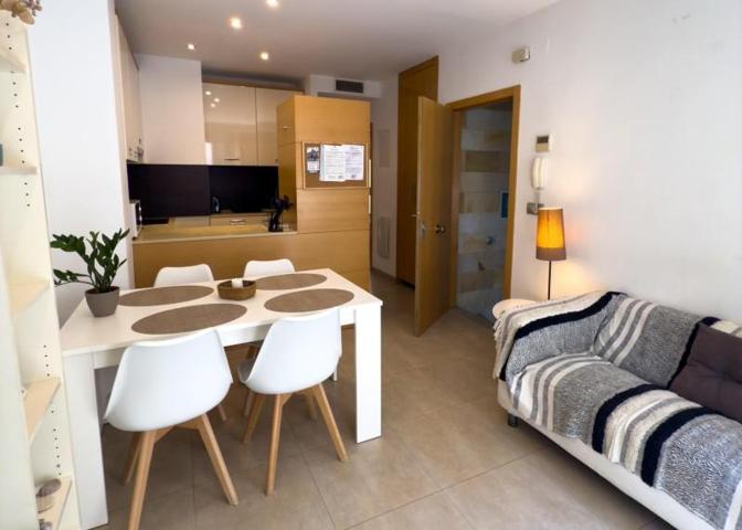 Edificio en venta en Alicante, San anton photo 0