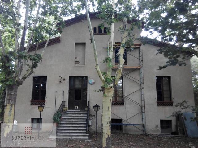 Casa en venta en Santa Maria de Palautordera photo 0