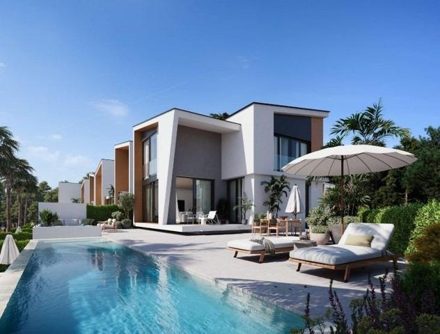 Bungalow en venta en Mijas, Calaburra - chaparral photo 0