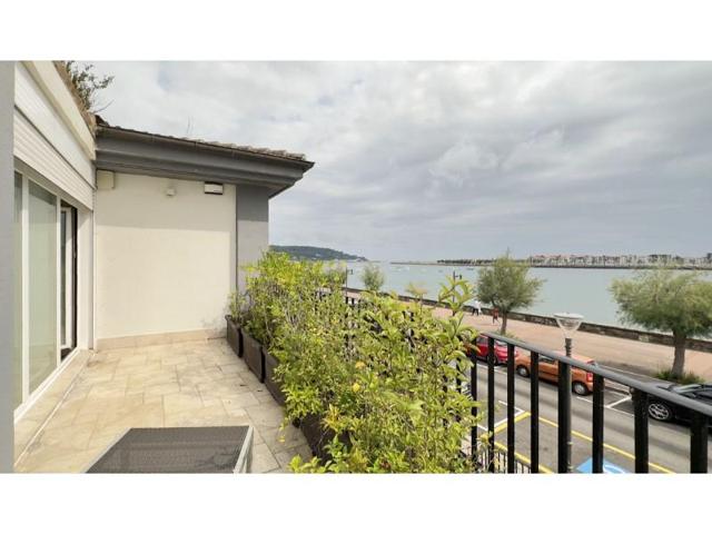 Chalet en venta en Hondarribia photo 0