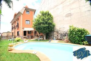 Chalet en venta en Santa Cruz de Tenerife, Calle Doctor Victoriano Darias Montesin…, 38001 photo 0