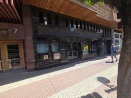 Local comercial en venta en Logroño photo 0