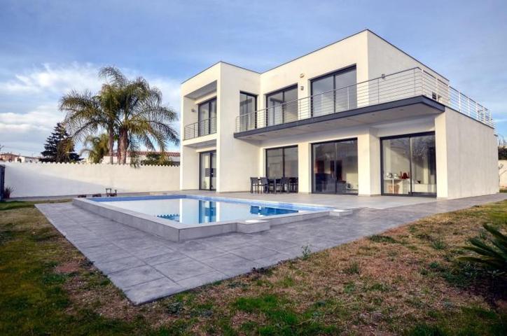 Casa en venta en Empuriabrava, Carmenço photo 0